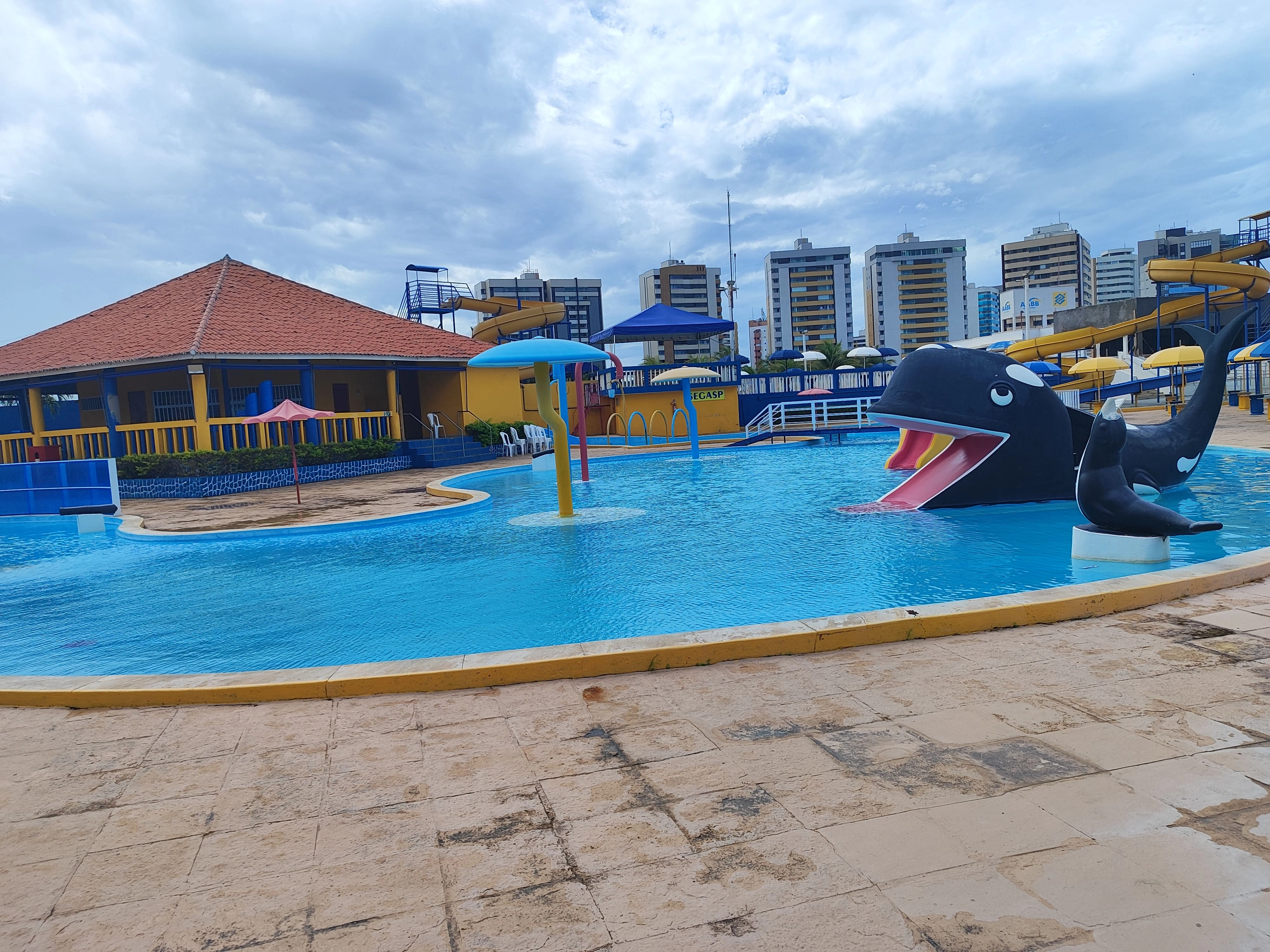 Parque aquático